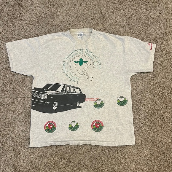 Port and Company Other - Vintage 2004 Y2K Vashon Island Strawberry Festival Shirt Men’s Size XL